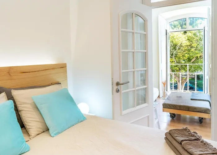 Appartement Casa St Yves - Sunny Flat In On Av Luisa Todi *