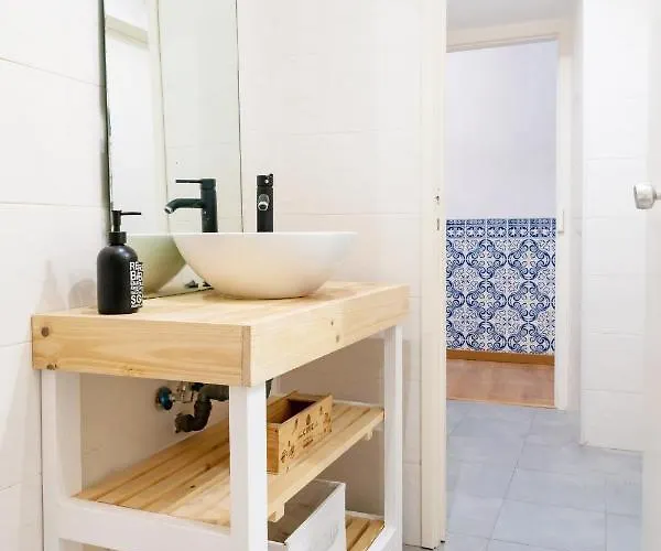 Casa St Yves - Sunny Flat In On Av Luisa Todi Appartement *
