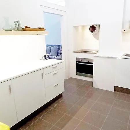 Apartamento Casa St Yves - Sunny Flat In On Av Luisa Todi *